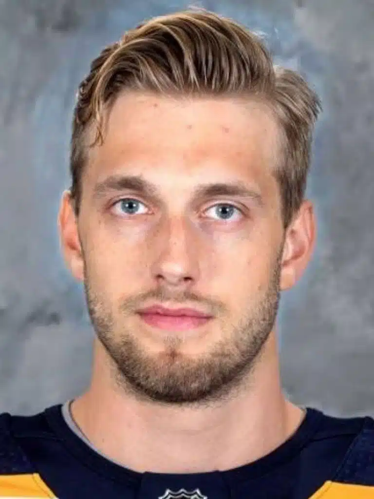 Petteri Lindbohm Biography: Wiki, Age, Career, Height, Weight, Boyfriend, Net Worth & More
